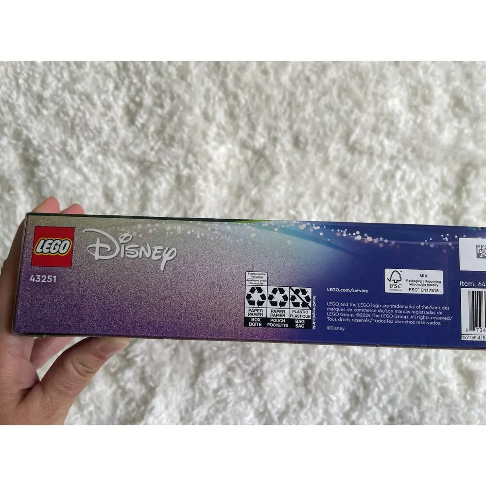 LEGO Disney Encanto Antonio’s Animal Sanctuary Set 43251 310-Pieces NEW